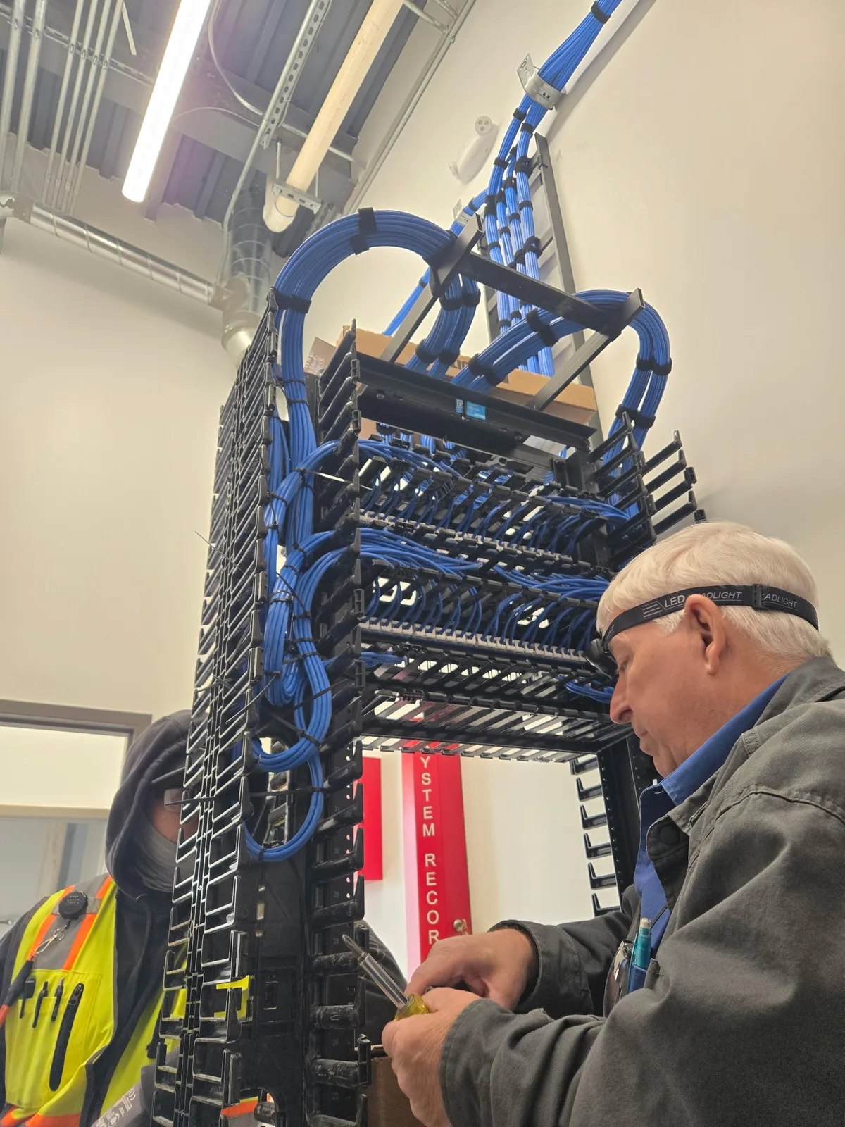 Copper vs Fiber for Data Center Cabling